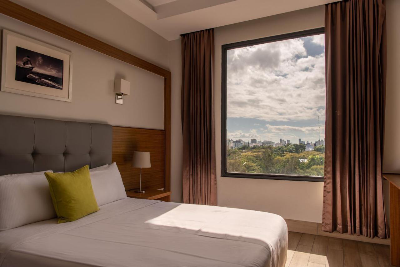 Weston Suites Hotel Santo Domingo Exterior foto