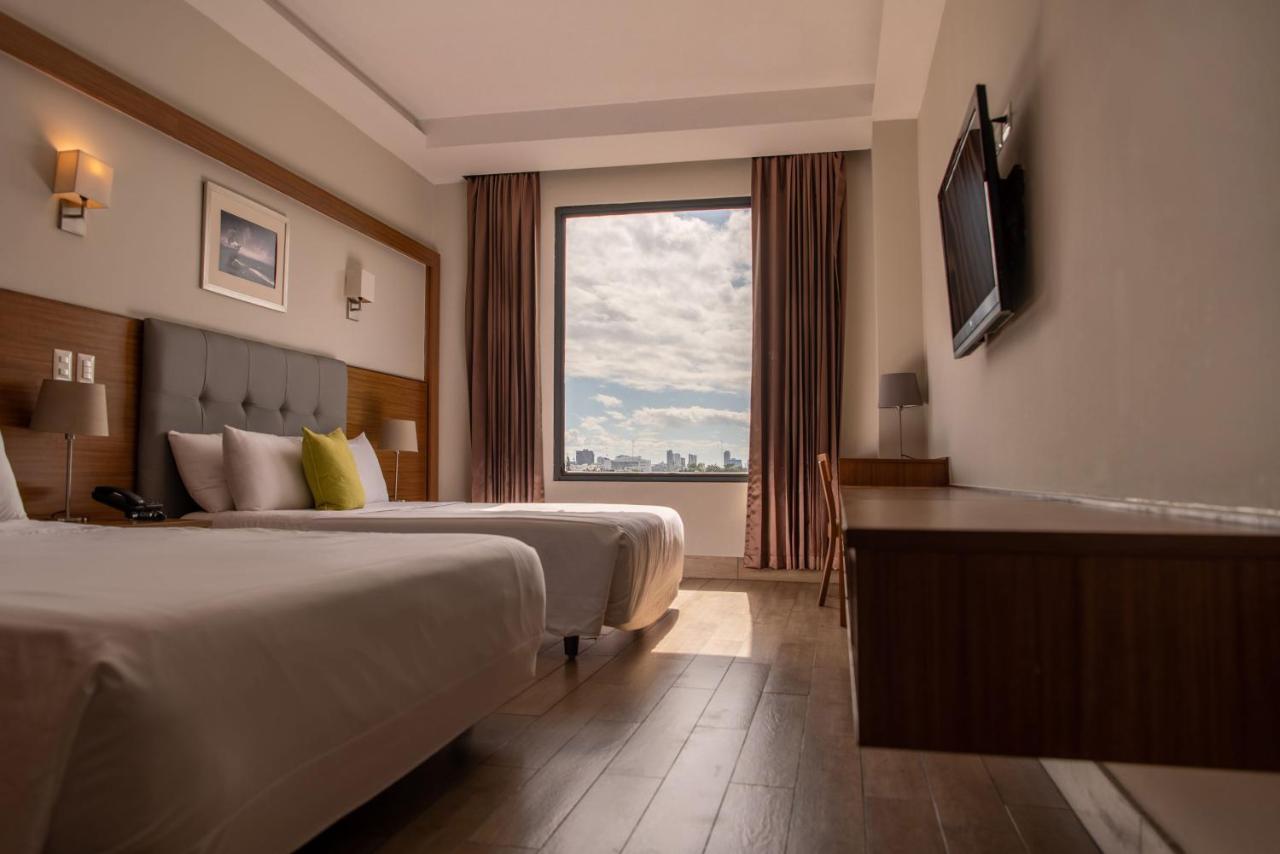 Weston Suites Hotel Santo Domingo Exterior foto
