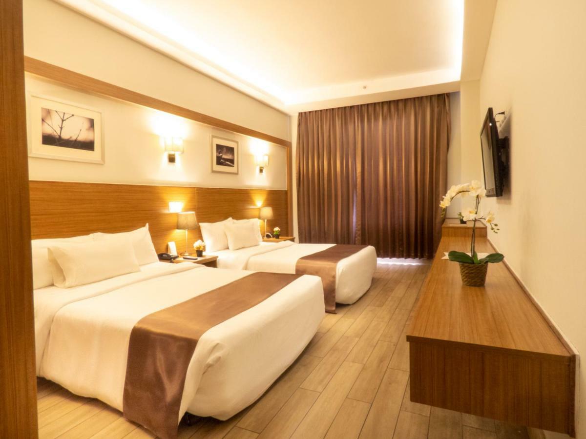 Weston Suites Hotel Santo Domingo Exterior foto